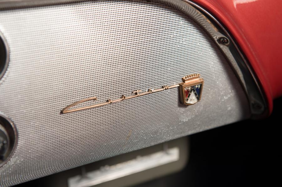  Ford Custom DeLuxe Convertible 1951 года  (фото 9 из 71)